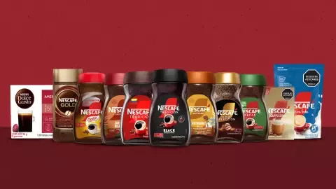 Disfrutando Nescafé
