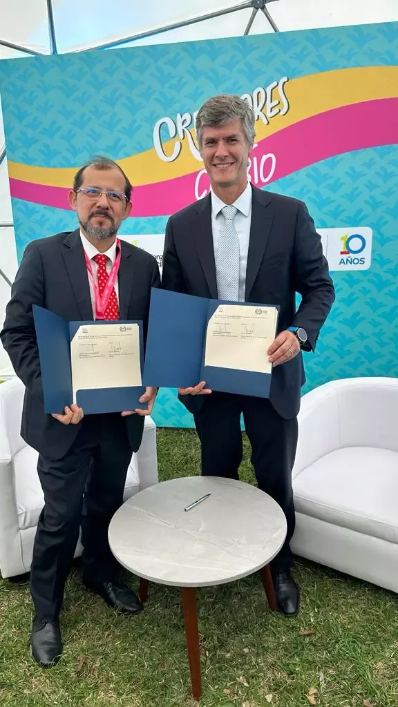 OIT y Nestlé firman primer acuerdo con sector privado para promover empleo juvenil en Colombia